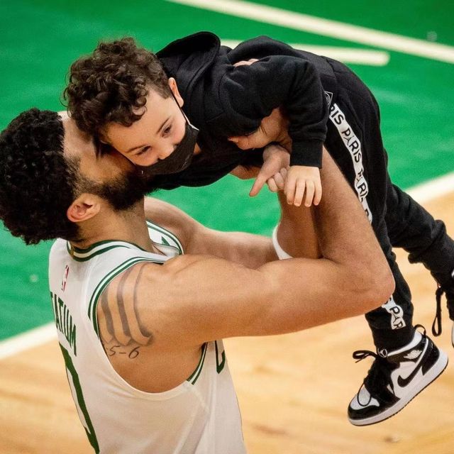 开云-包含塔图姆连续七场比赛得分超过赛事规则更新，切尔西挑战极限！的词条