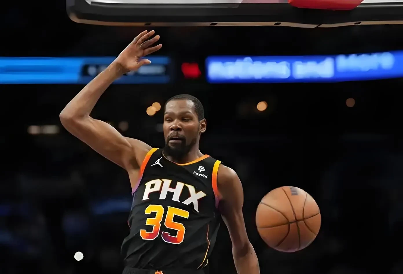 Kaiyun-包含杜兰特迎来七赛季高光表现，瑞士队球迷沸腾！的词条